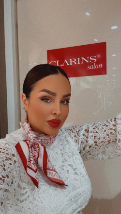 Asal Clarins salon